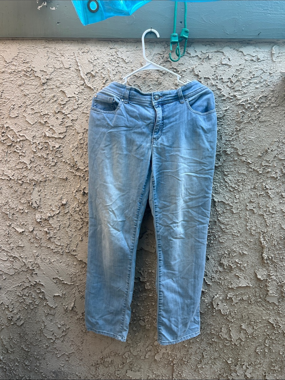 Chicos Light Wash Casual Jeans - Blue